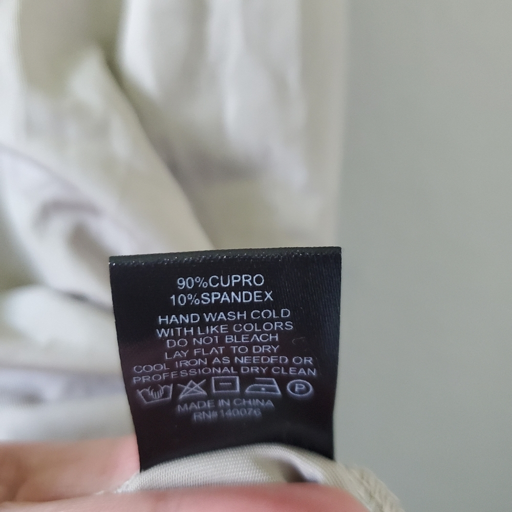 Revolve Generation Love Asymmetrical Blouse Nwot - image 8